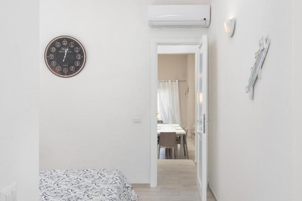 Bellissimo Appartamento Con Veranda Privata Al Centro Di Porto Rotondo Exterior foto