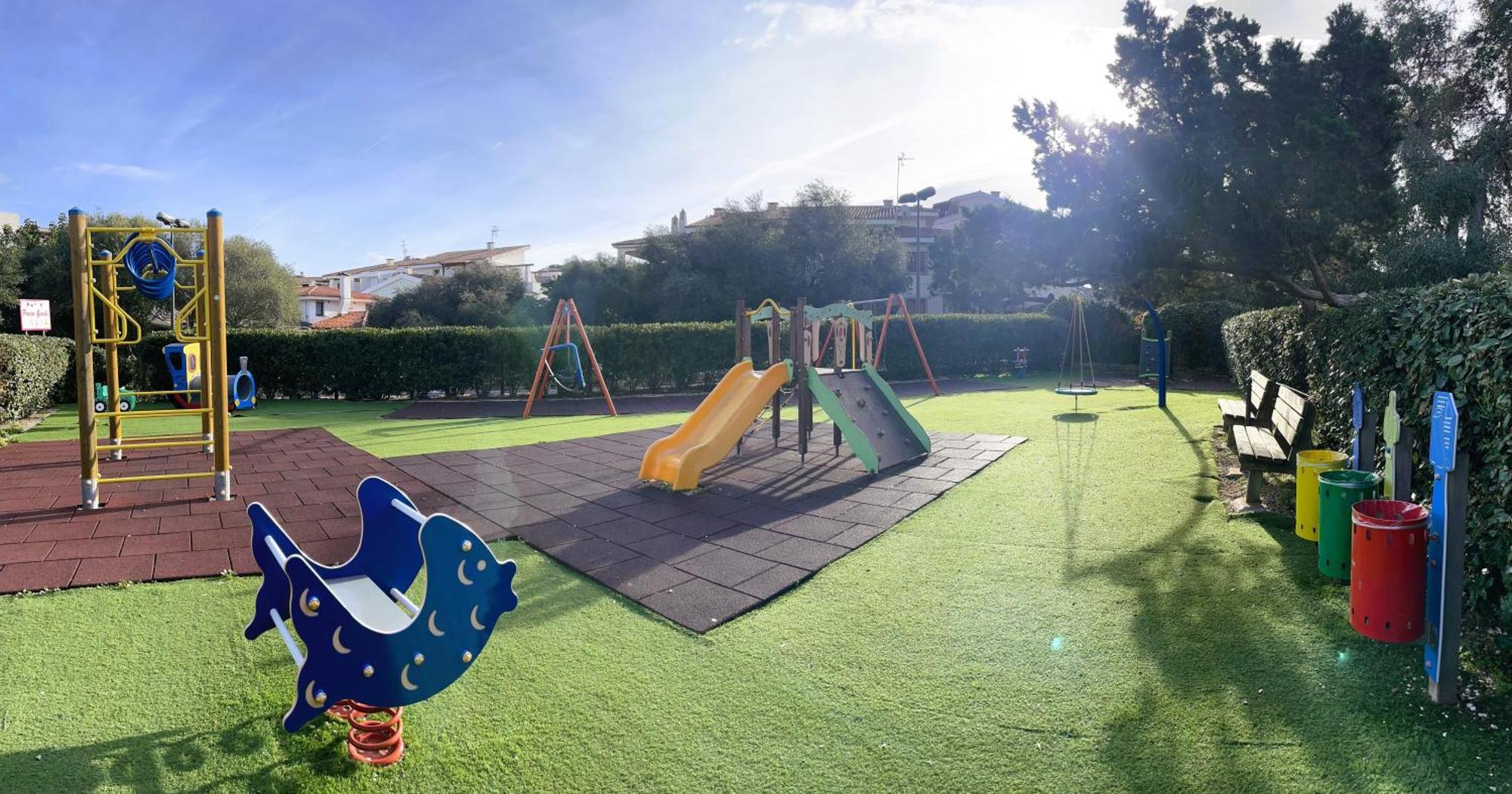 Bellissimo Appartamento Con Veranda Privata Al Centro Di Porto Rotondo Exterior foto